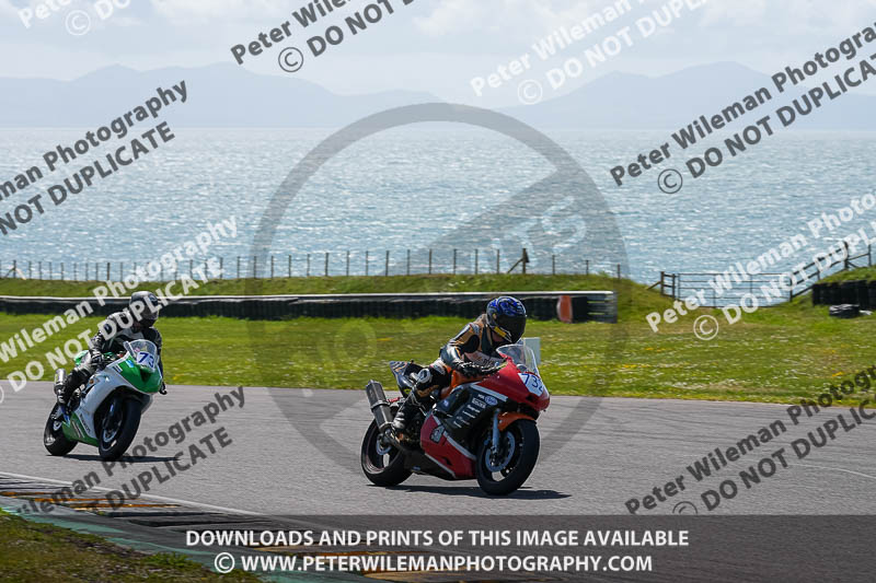 anglesey no limits trackday;anglesey photographs;anglesey trackday photographs;enduro digital images;event digital images;eventdigitalimages;no limits trackdays;peter wileman photography;racing digital images;trac mon;trackday digital images;trackday photos;ty croes